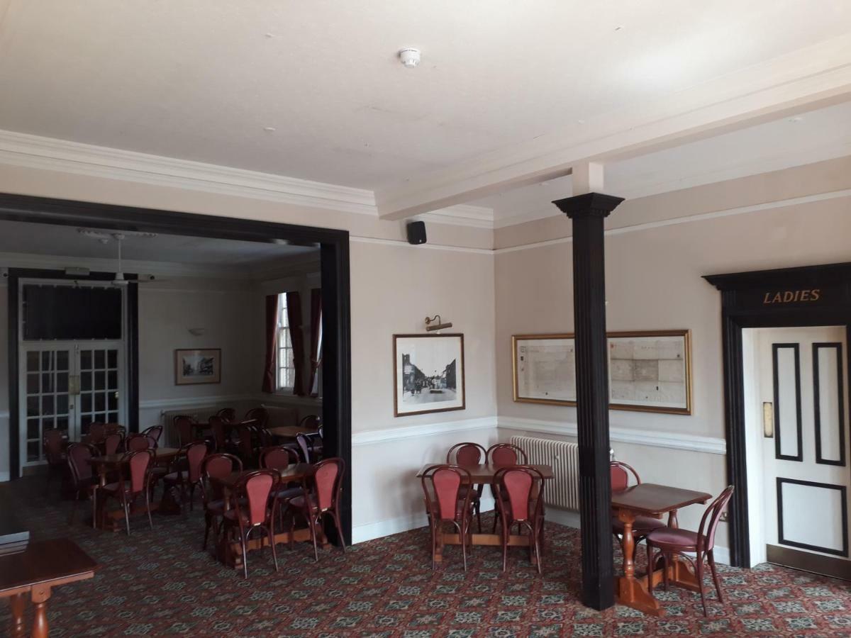 Crofts Hotel Cardiff Eksteriør billede