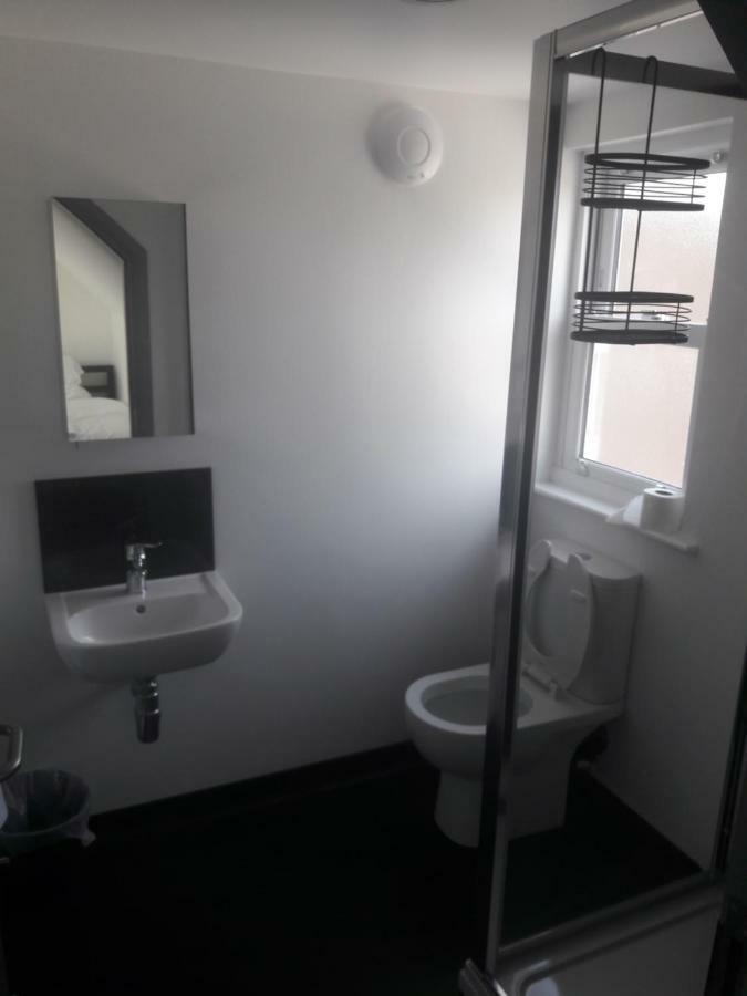 Crofts Hotel Cardiff Eksteriør billede