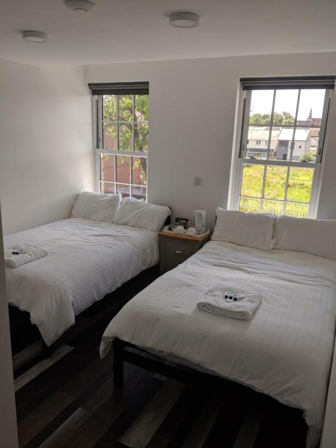 Crofts Hotel Cardiff Eksteriør billede