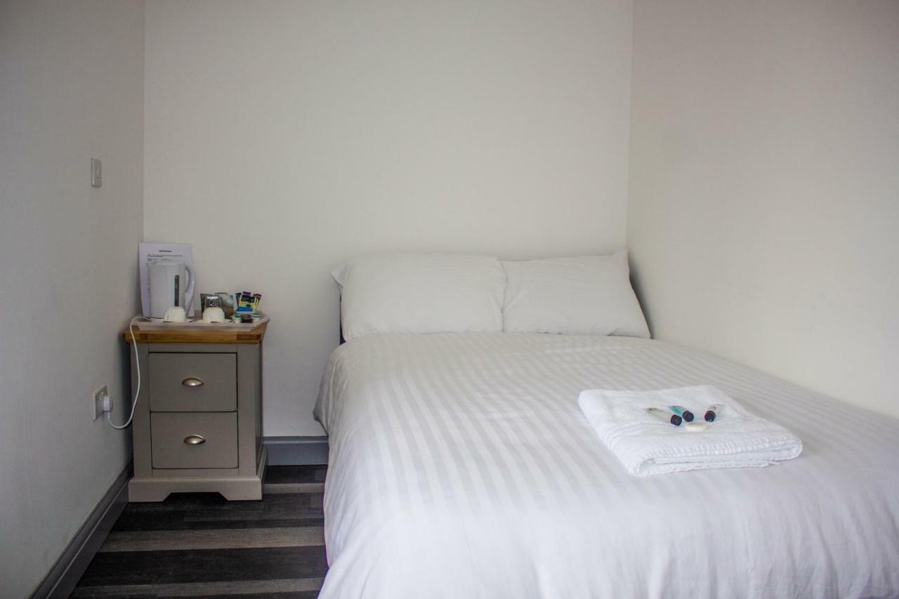 Crofts Hotel Cardiff Eksteriør billede