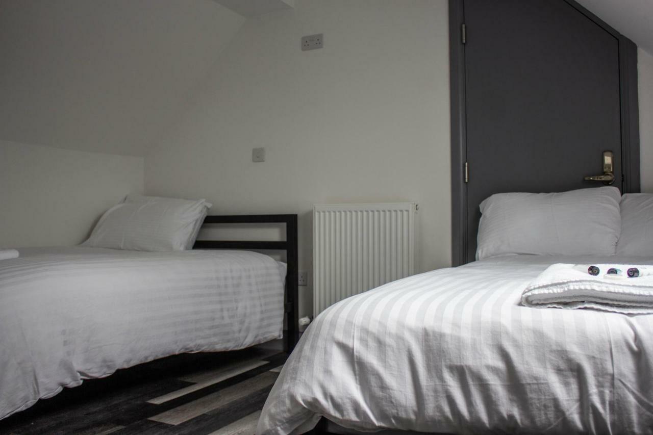 Crofts Hotel Cardiff Eksteriør billede